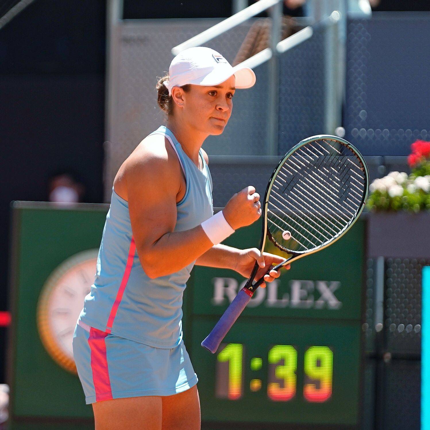 包含科维托娃与70激战巴塞罗那分钟，刷新纪录胜负难料！，Ning焦点对战观众掌声雷动的词条-九游娱乐