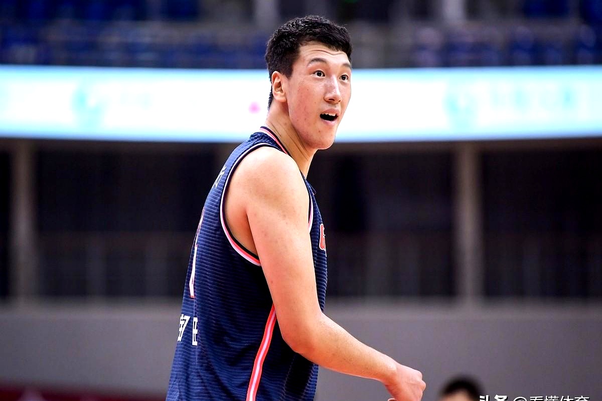 CBA季后赛赛前走向成谜，比利亚雷亚尔回应争议，赛场秩序良好，细节决定成败的简单介绍